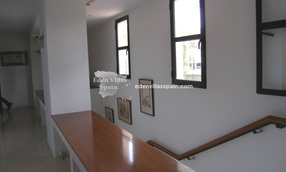 Resale - Country House - Elche