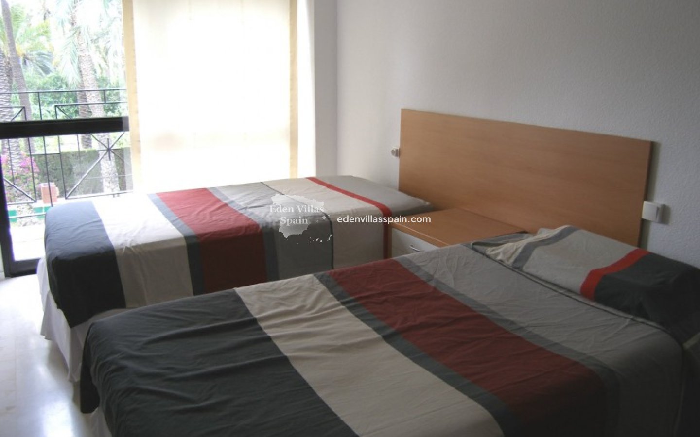 Resale - Country House - Elche