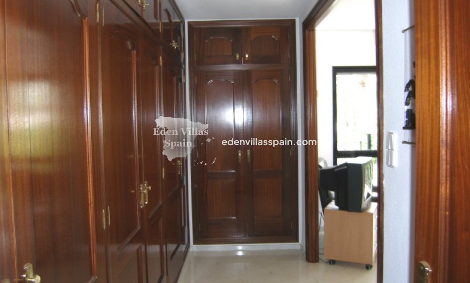 Resale - Country House - Elche