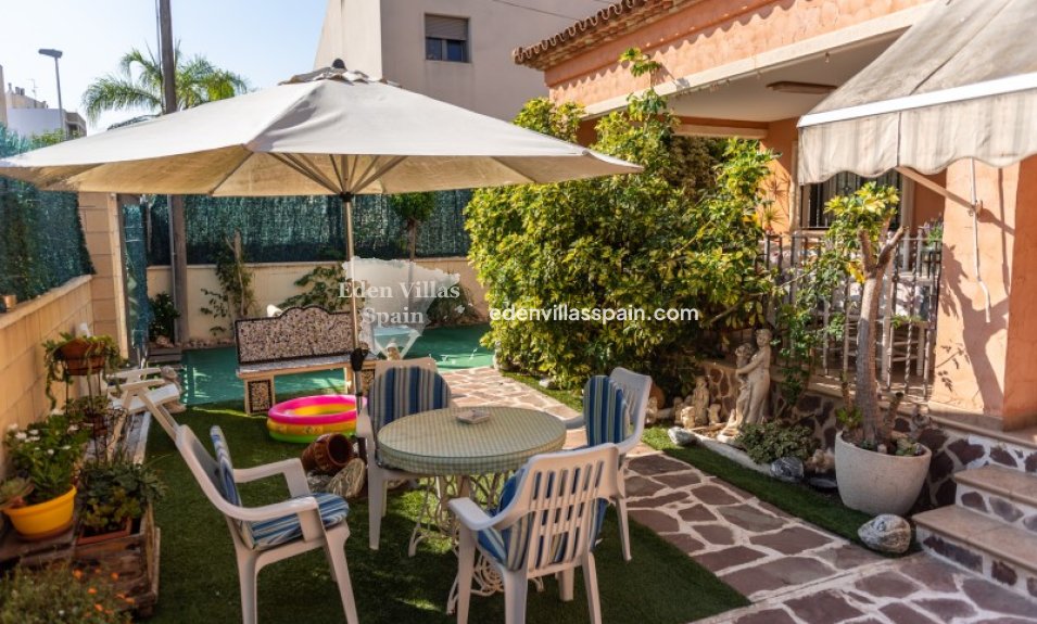 Resale - Country House - Elche