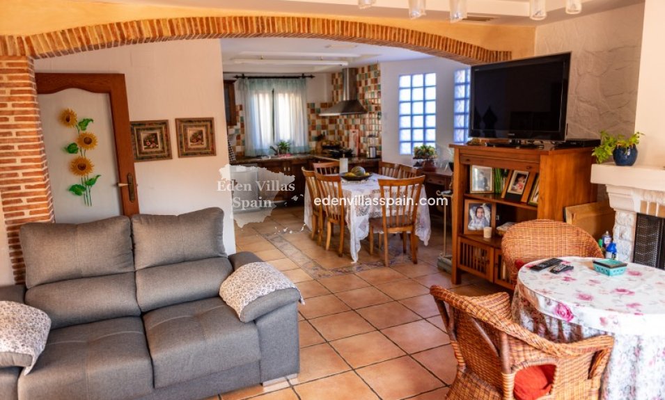 Resale - Country House - Elche