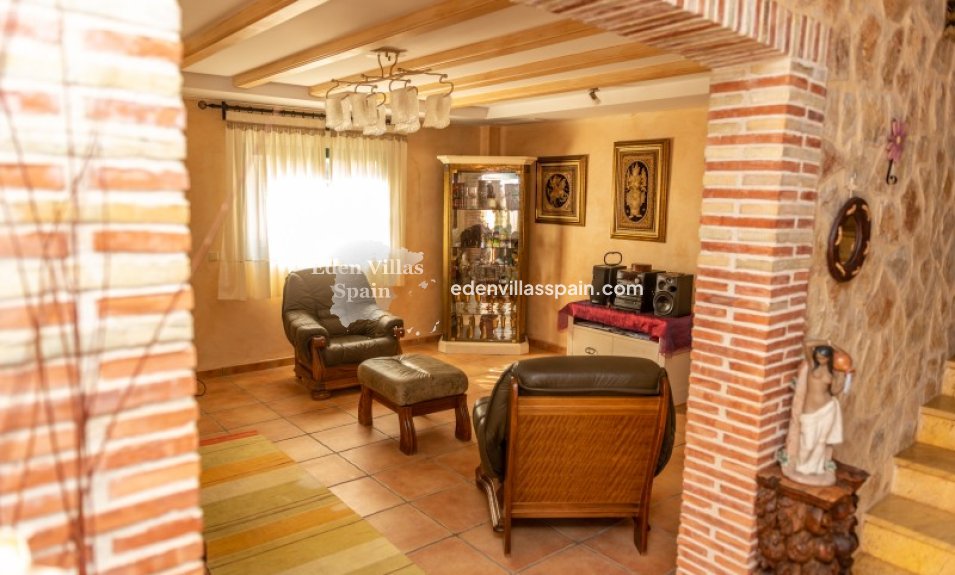 Resale - Country House - Elche