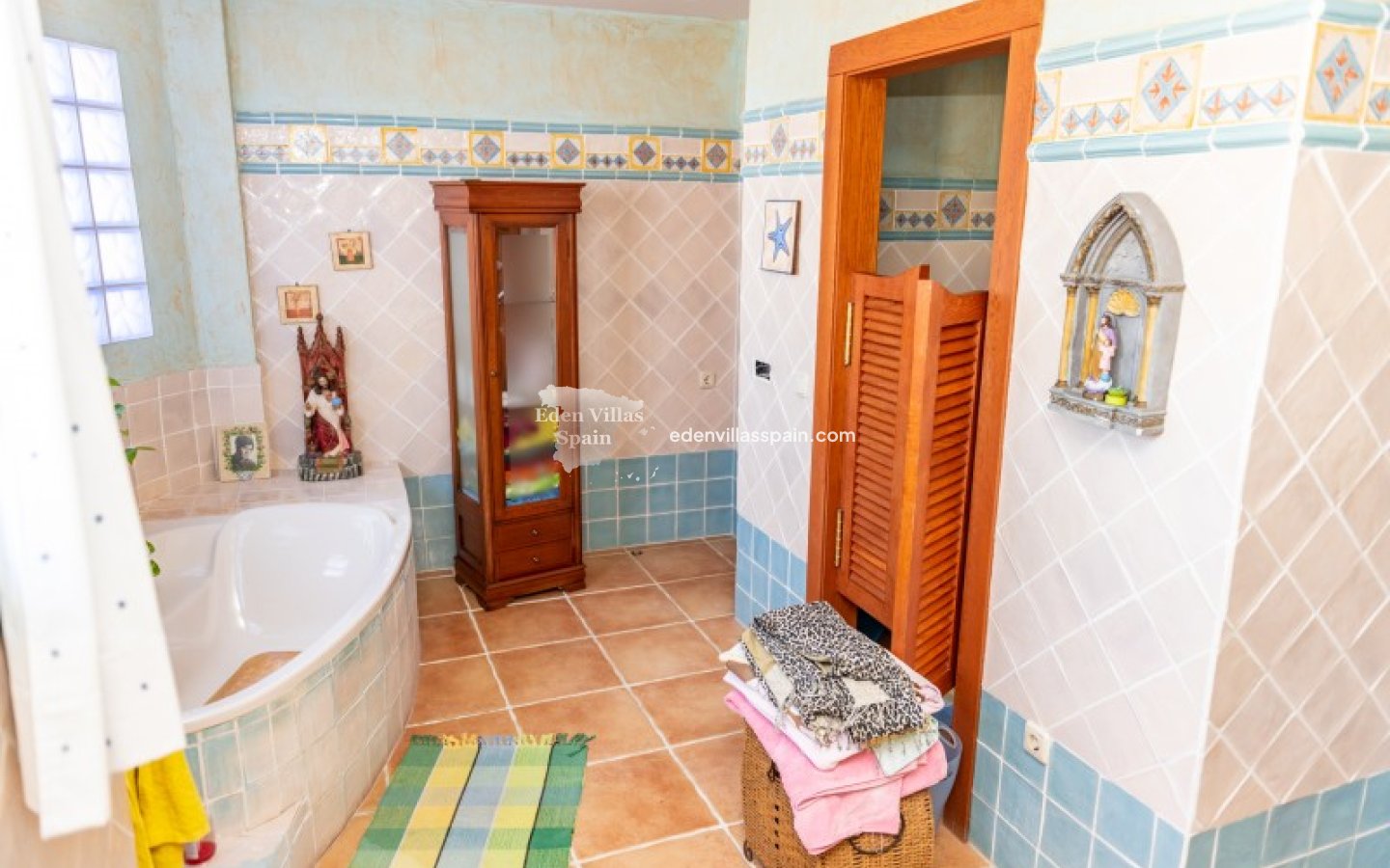 Resale - Country House - Elche