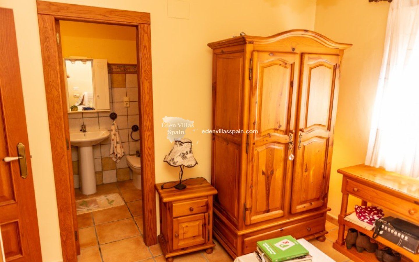 Resale - Country House - Elche