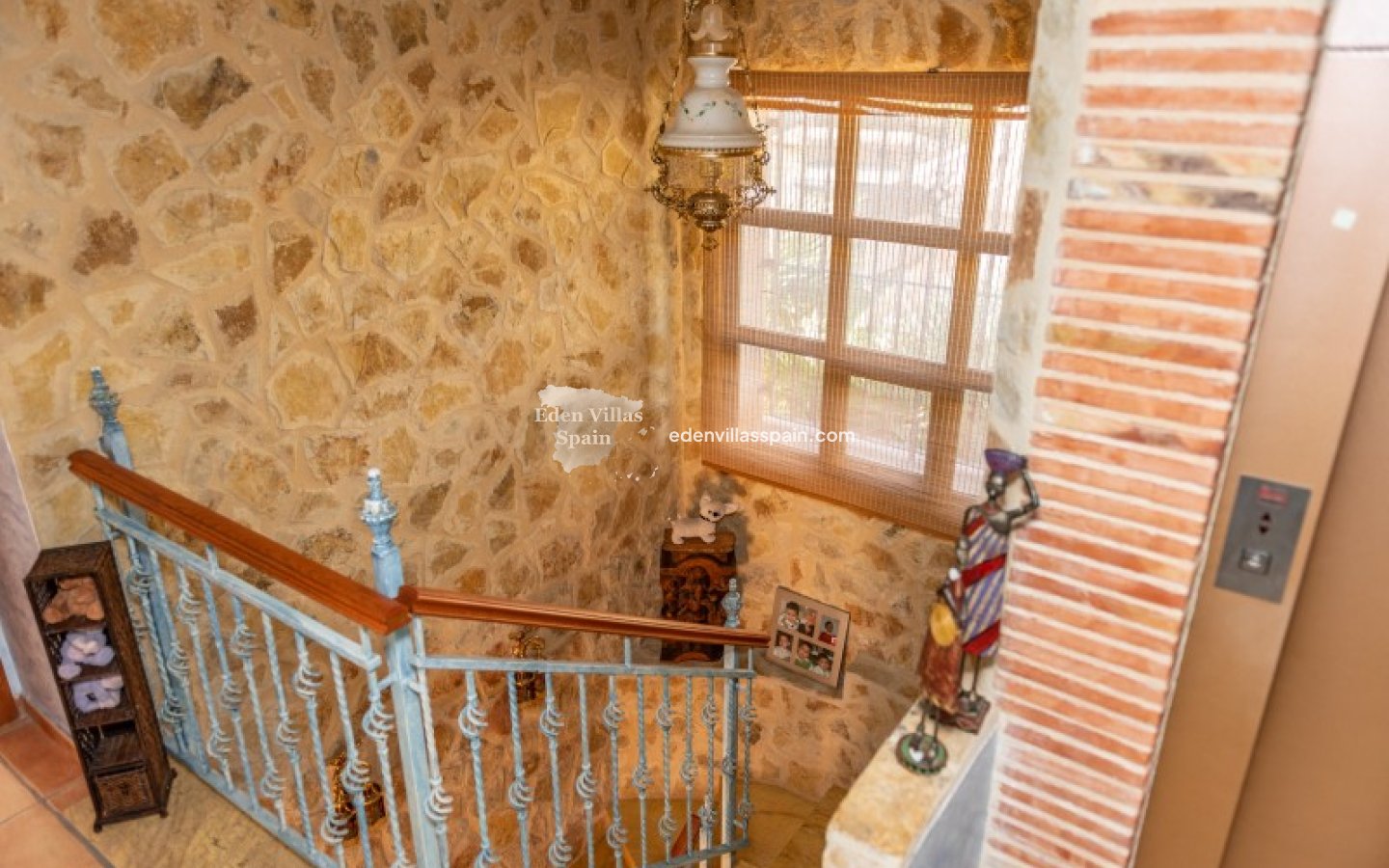 Resale - Country House - Elche