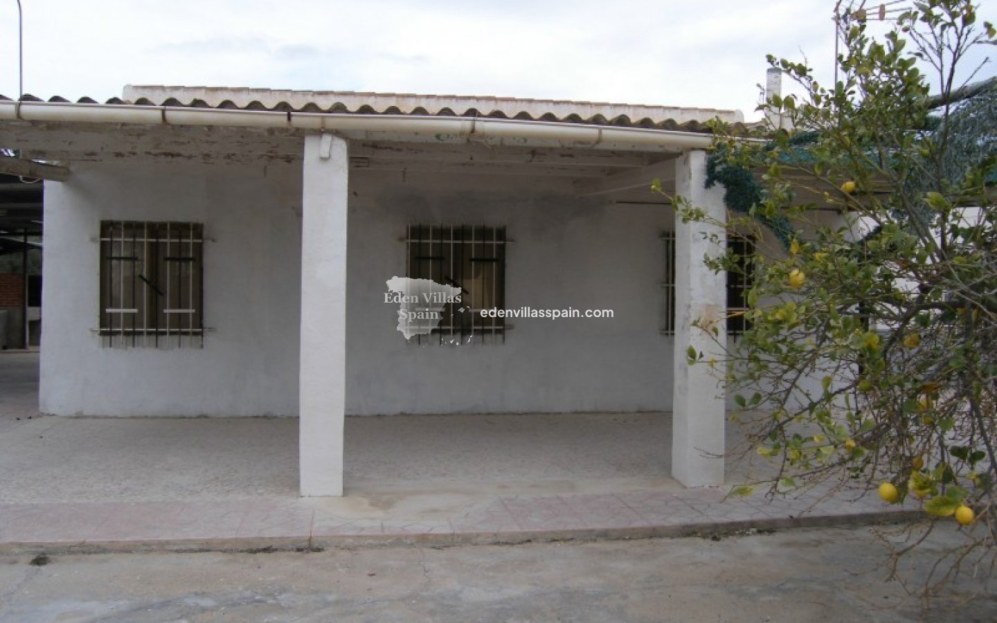 Resale - Country House - Elche