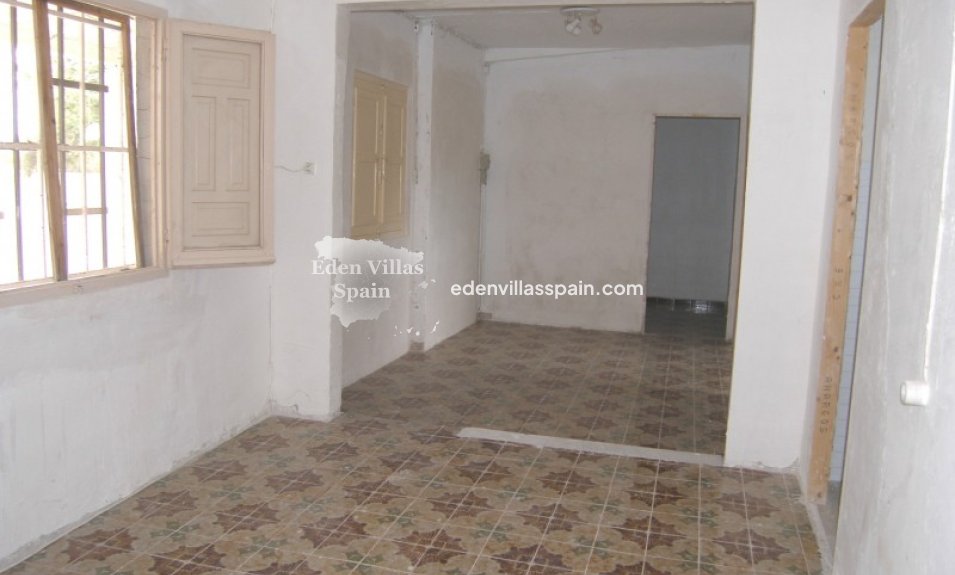 Resale - Country House - Elche