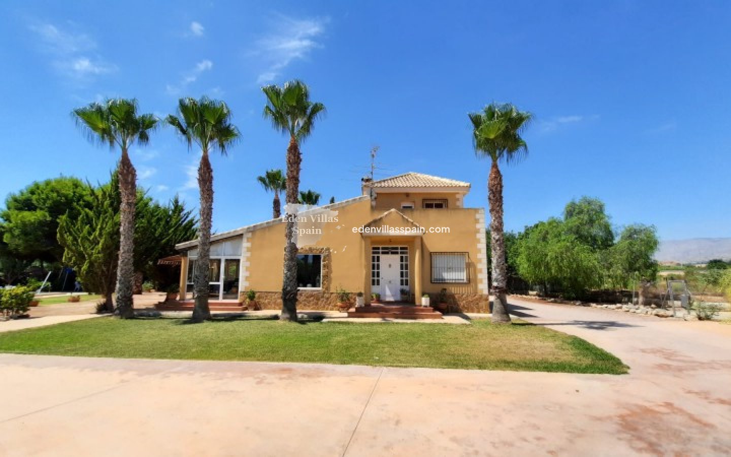 Resale - Country House - Elche