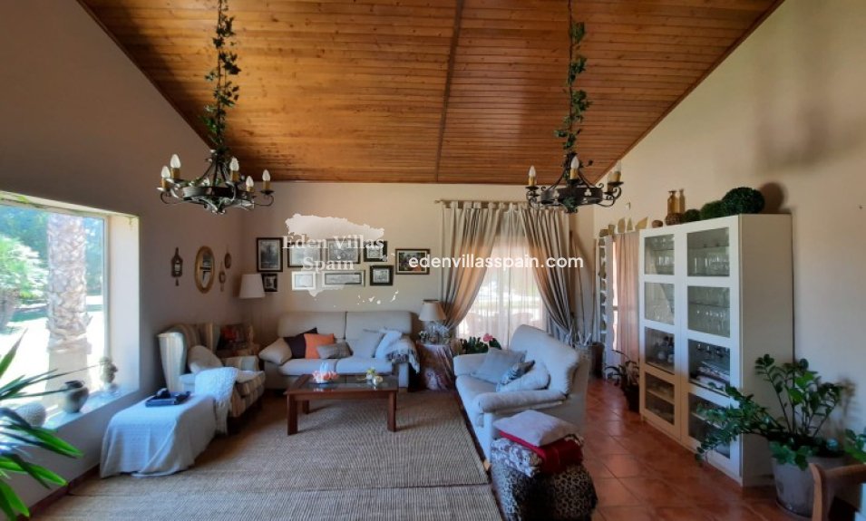 Resale - Country House - Elche