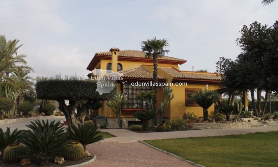 Resale - Country House - Elche