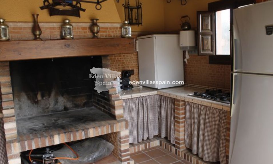 Resale - Country House - Elche