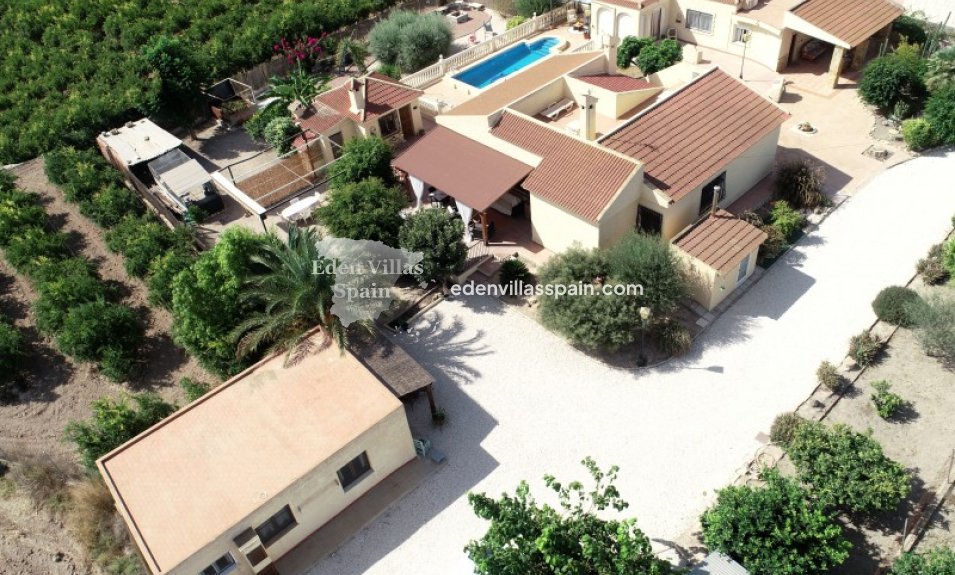 Resale - Country House - Elche