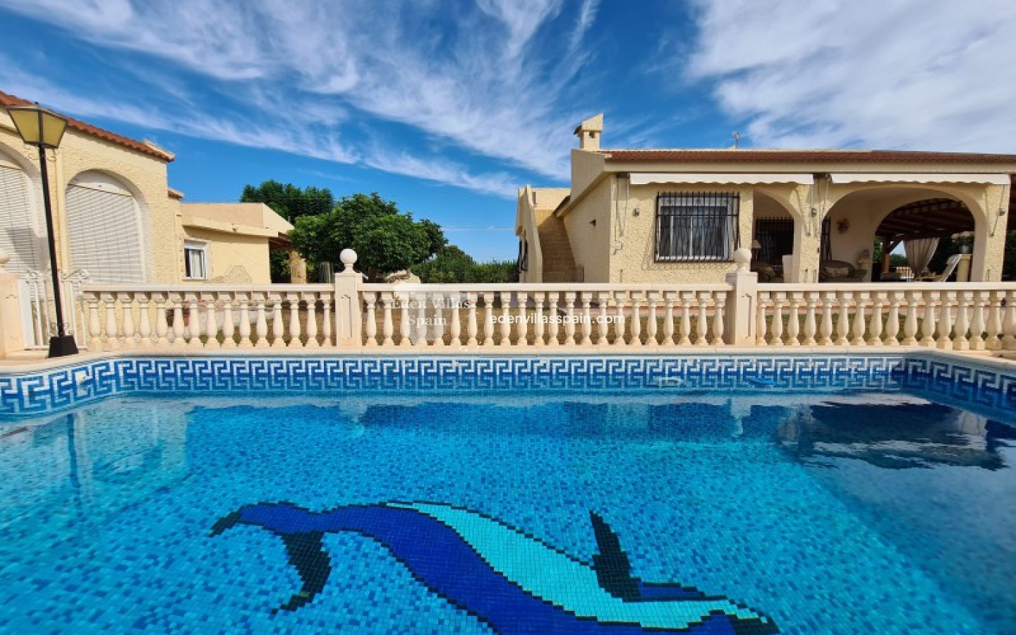 Resale - Country House - Elche