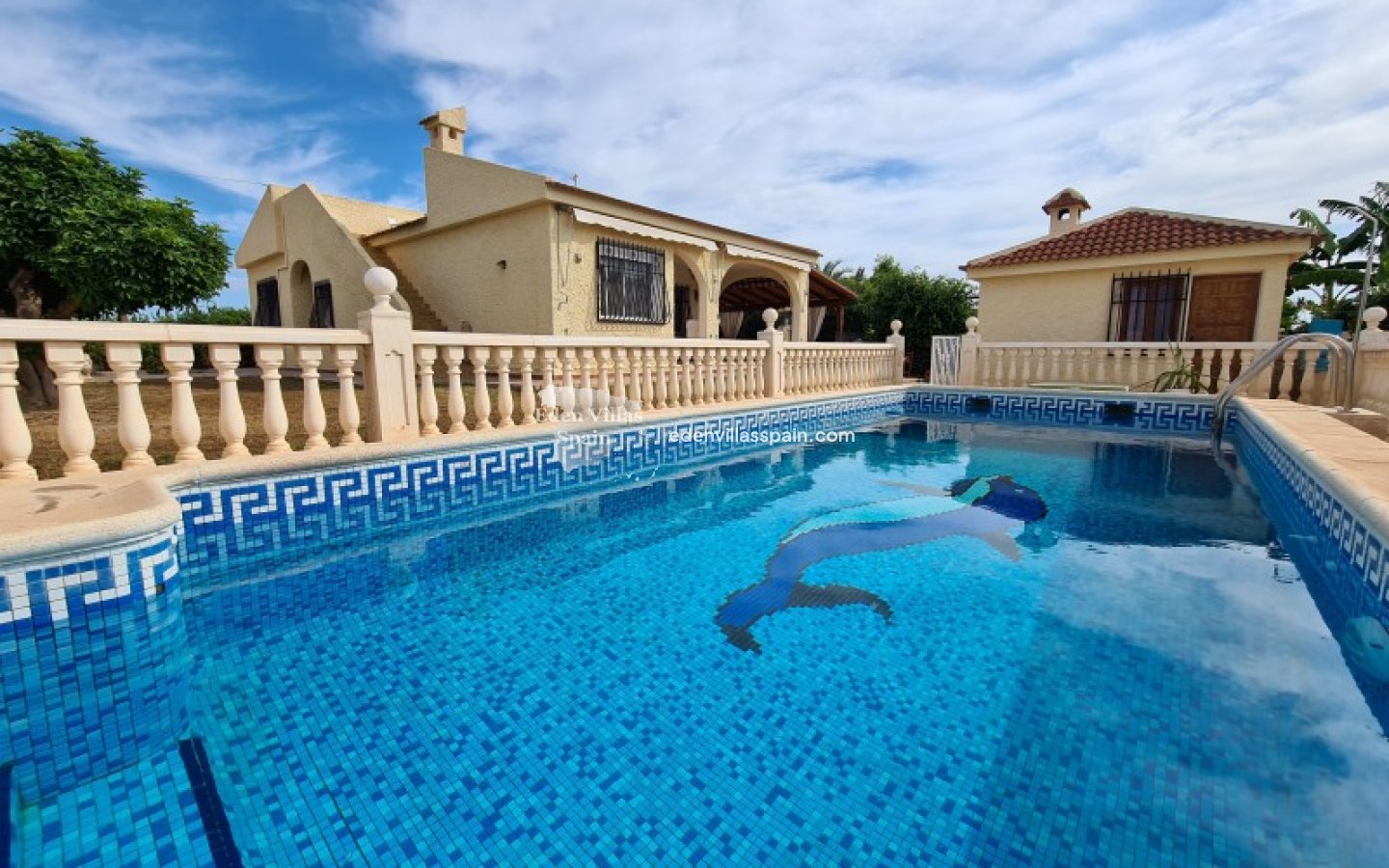 Resale - Country House - Elche