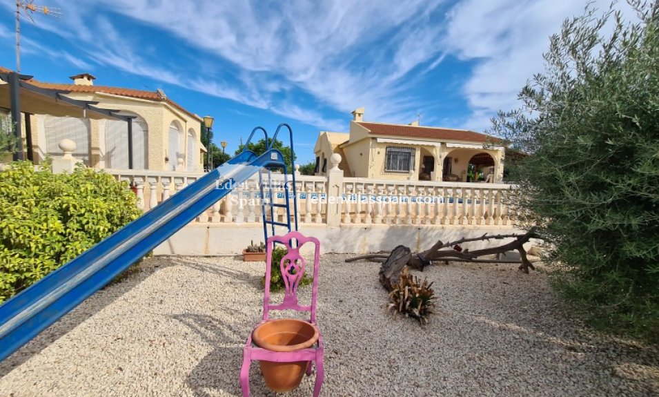 Resale - Country House - Elche