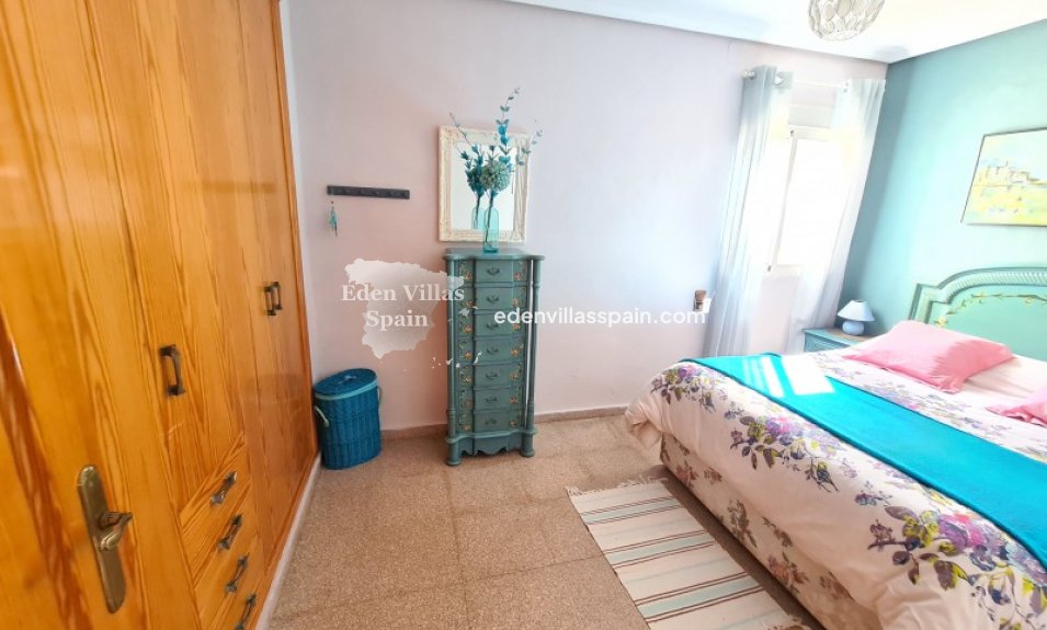 Resale - Country House - Elche