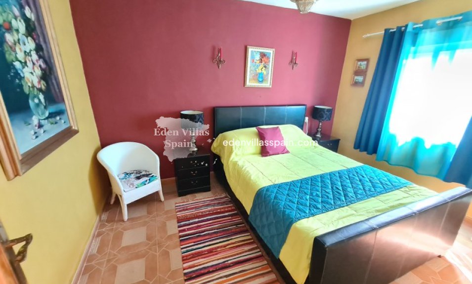 Resale - Country House - Elche