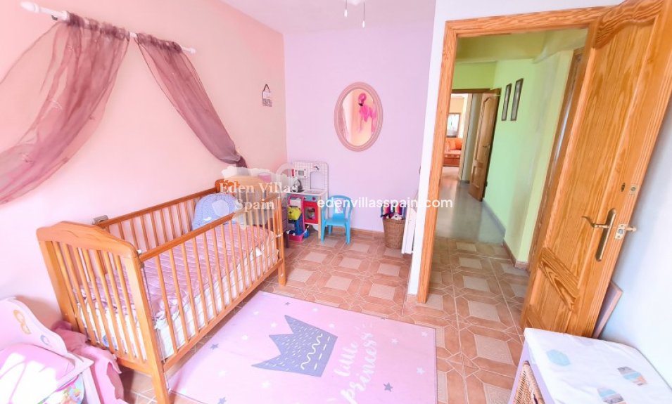 Resale - Country House - Elche