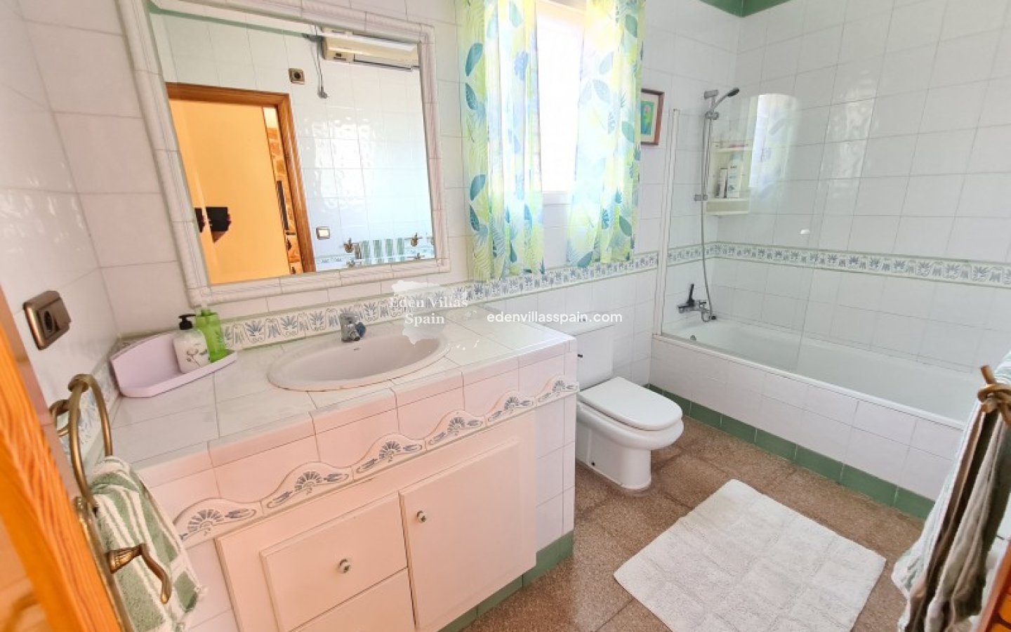 Resale - Country House - Elche