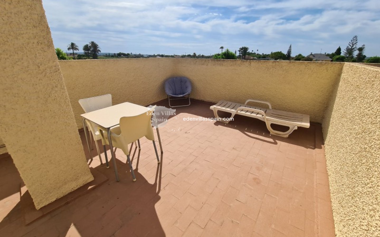Resale - Country House - Elche