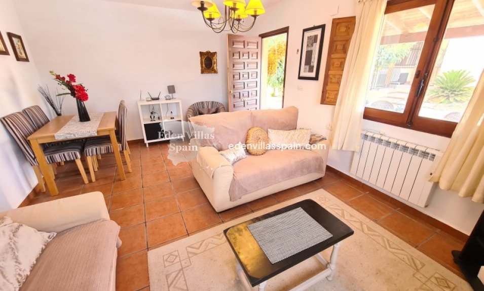 Resale - Country House - Elche