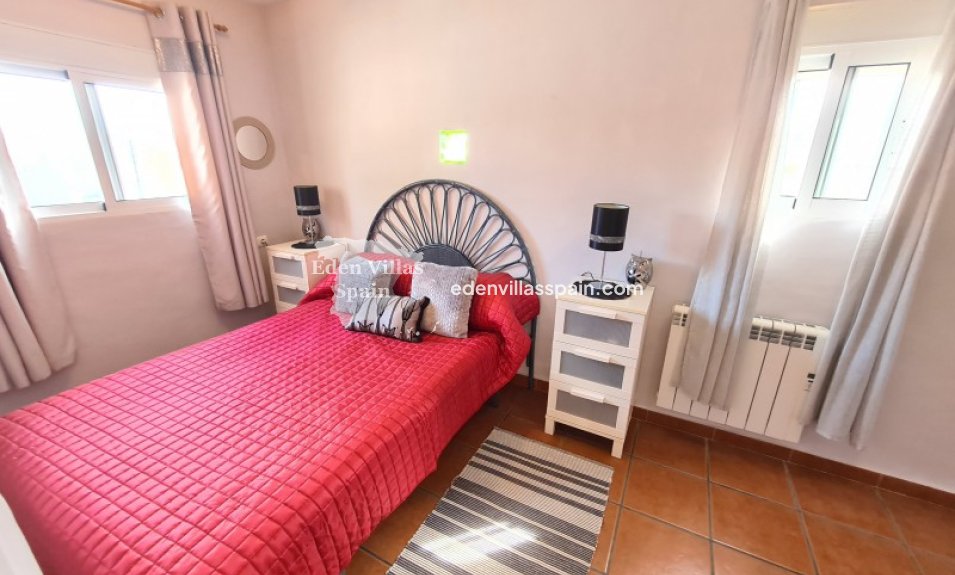 Resale - Country House - Elche