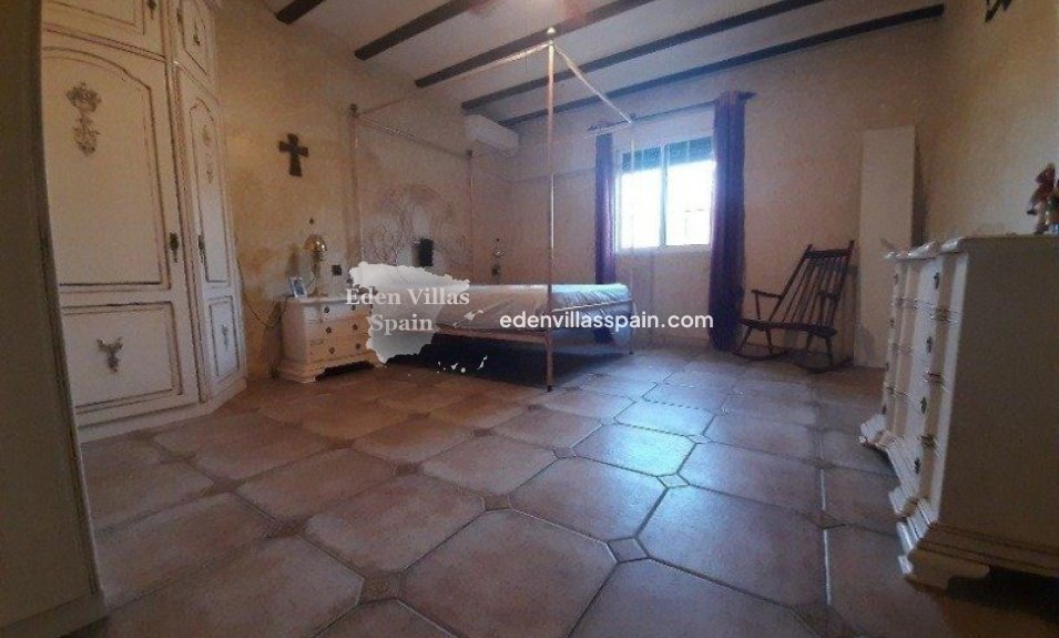 Resale - Country House - Elche