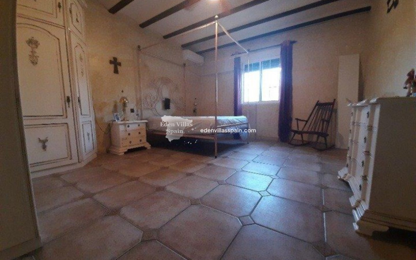 Resale - Country House - Elche