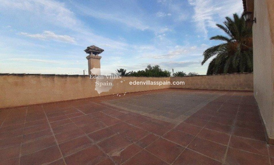 Resale - Country House - Elche