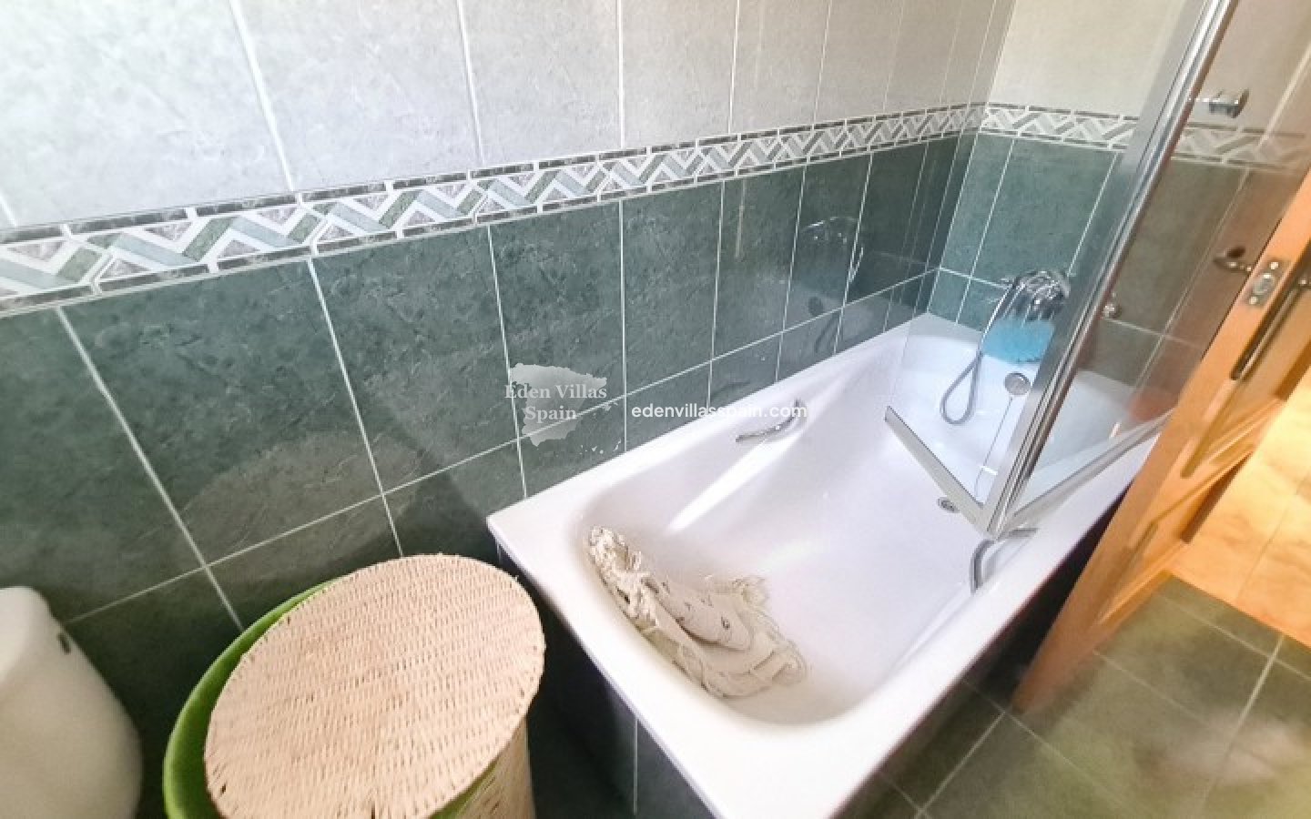 Resale - Country House - Elche