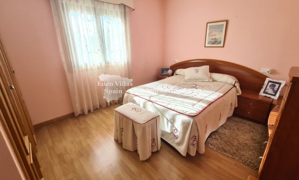 Resale - Country House - Elche