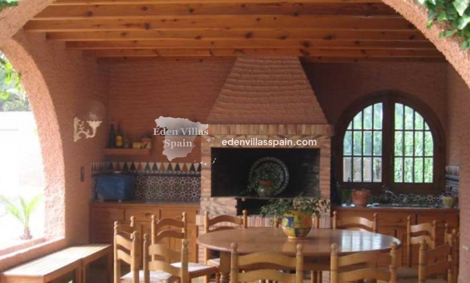 Resale - Country House - Elche