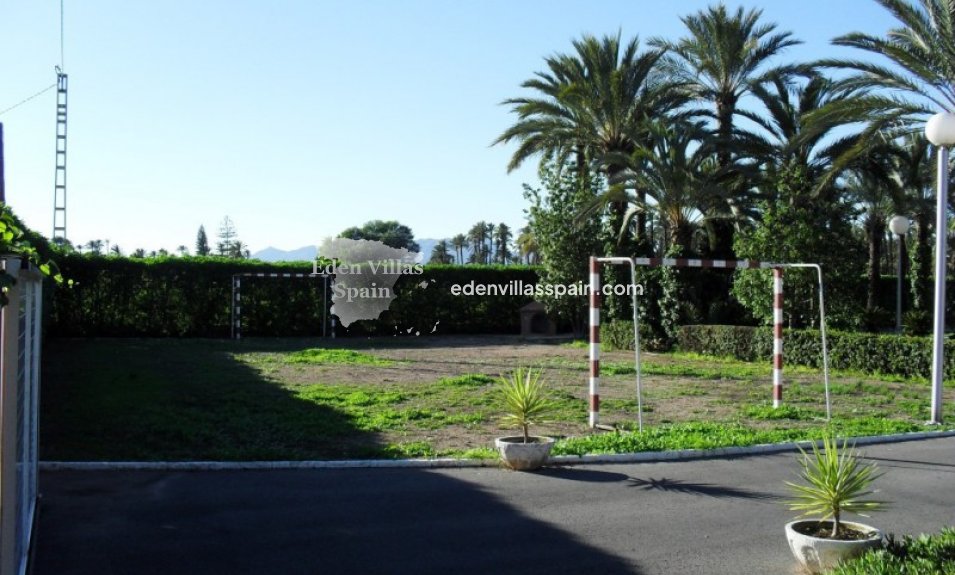 Resale - Country House - Elche