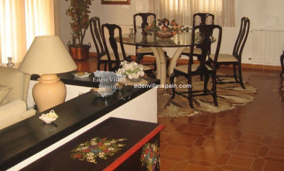 Resale - Country House - Elche