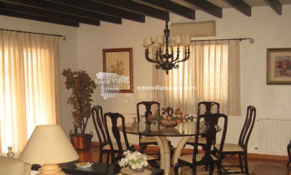 Resale - Country House - Elche