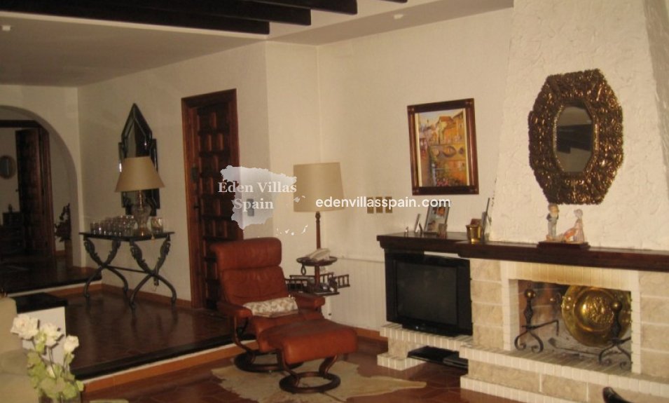 Resale - Country House - Elche