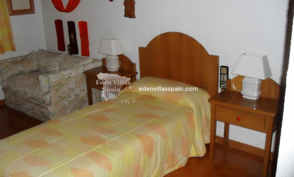 Resale - Country House - Elche