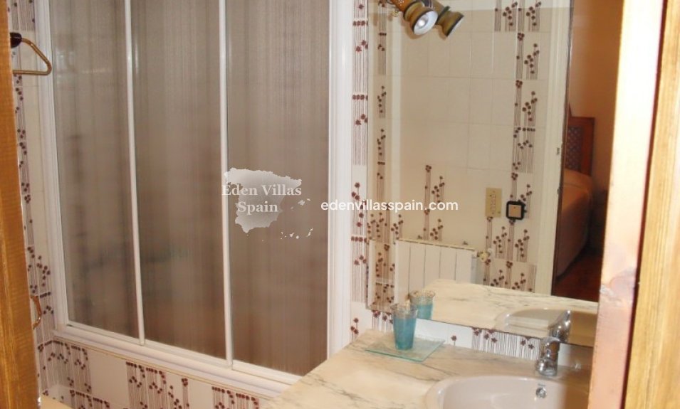 Resale - Country House - Elche