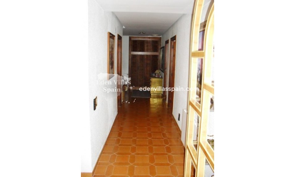 Resale - Country House - Elche