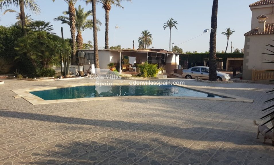 Resale - Country House - Elche