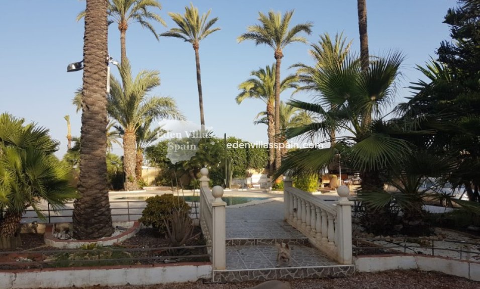 Resale - Country House - Elche