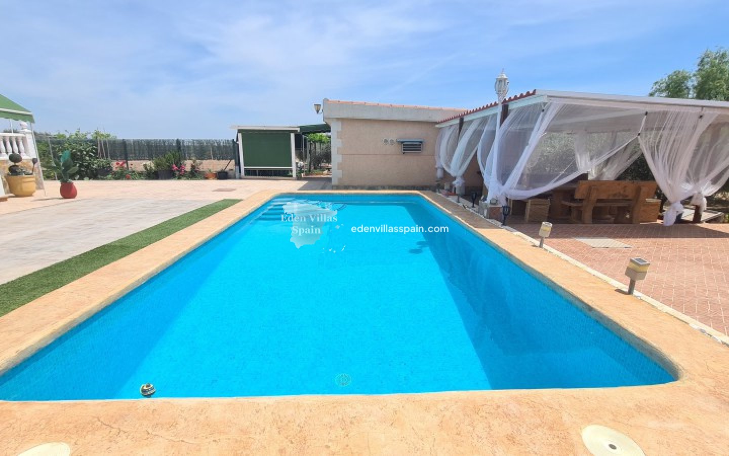 Resale - Country House - Elche