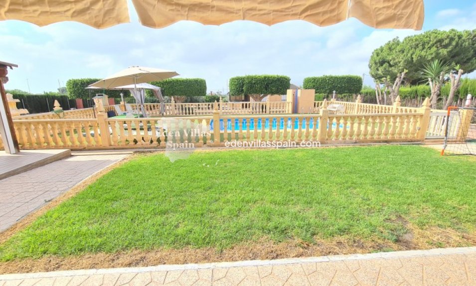 Resale - Country House - Elche