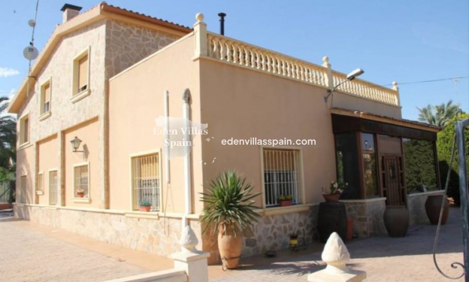 Resale - Country House - Elche