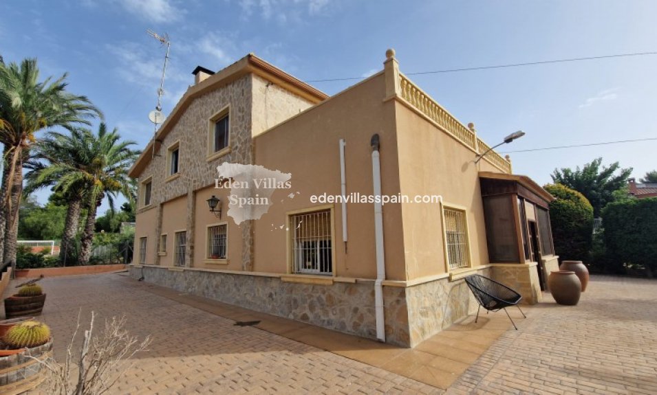 Resale - Country House - Elche