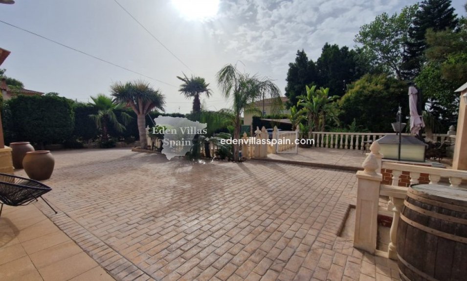 Resale - Country House - Elche