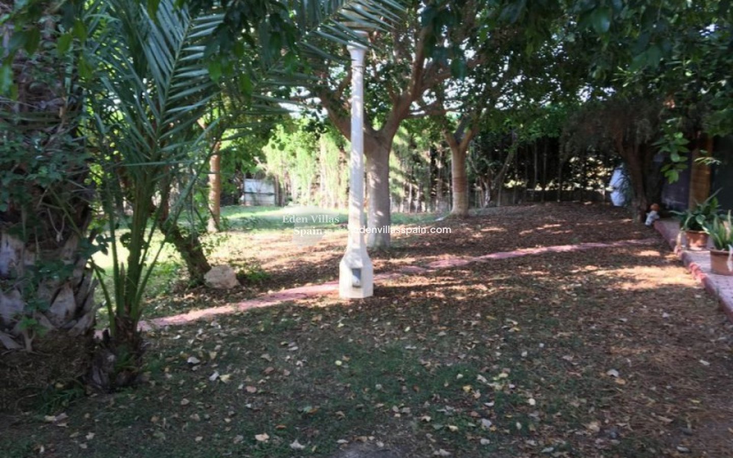 Resale - Country House - Elche