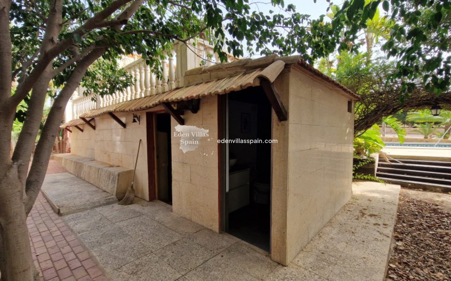 Resale - Country House - Elche