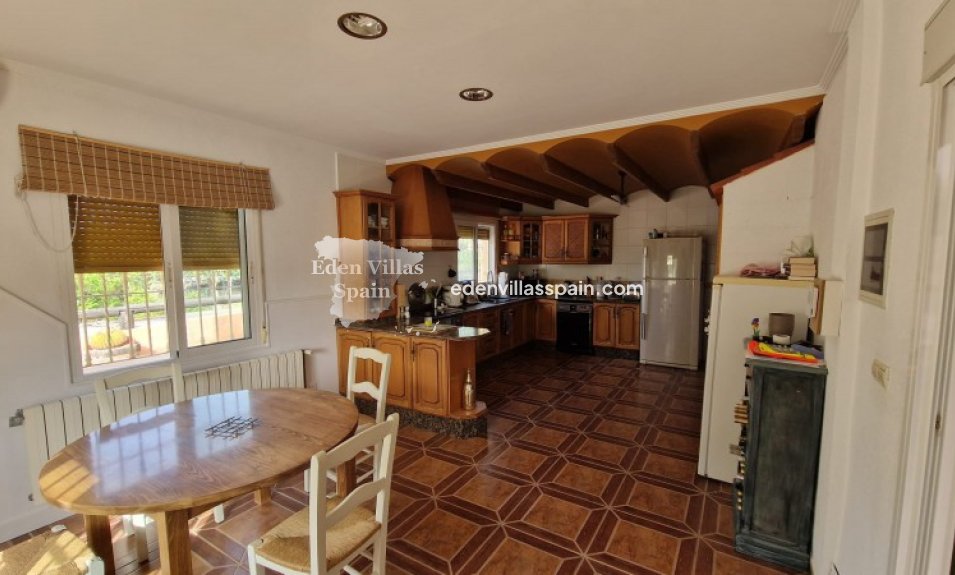 Resale - Country House - Elche
