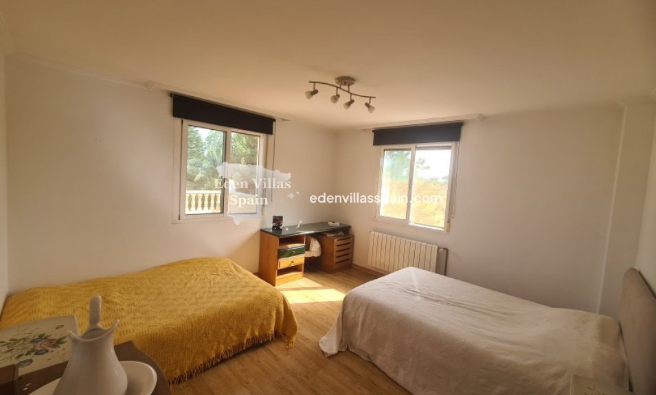 Resale - Country House - Elche